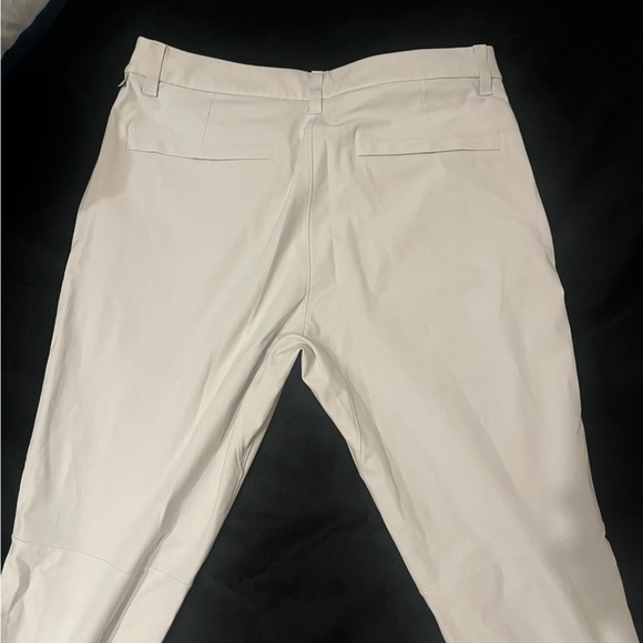 Lululemon Commission Pants - Picture 4 of 4